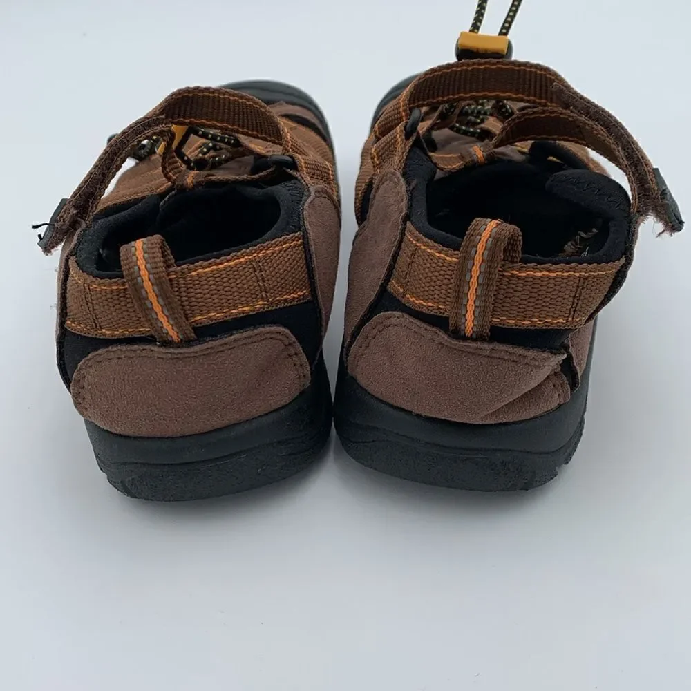 Keen Newport brown strap water hiking shoes mens size 6/38
